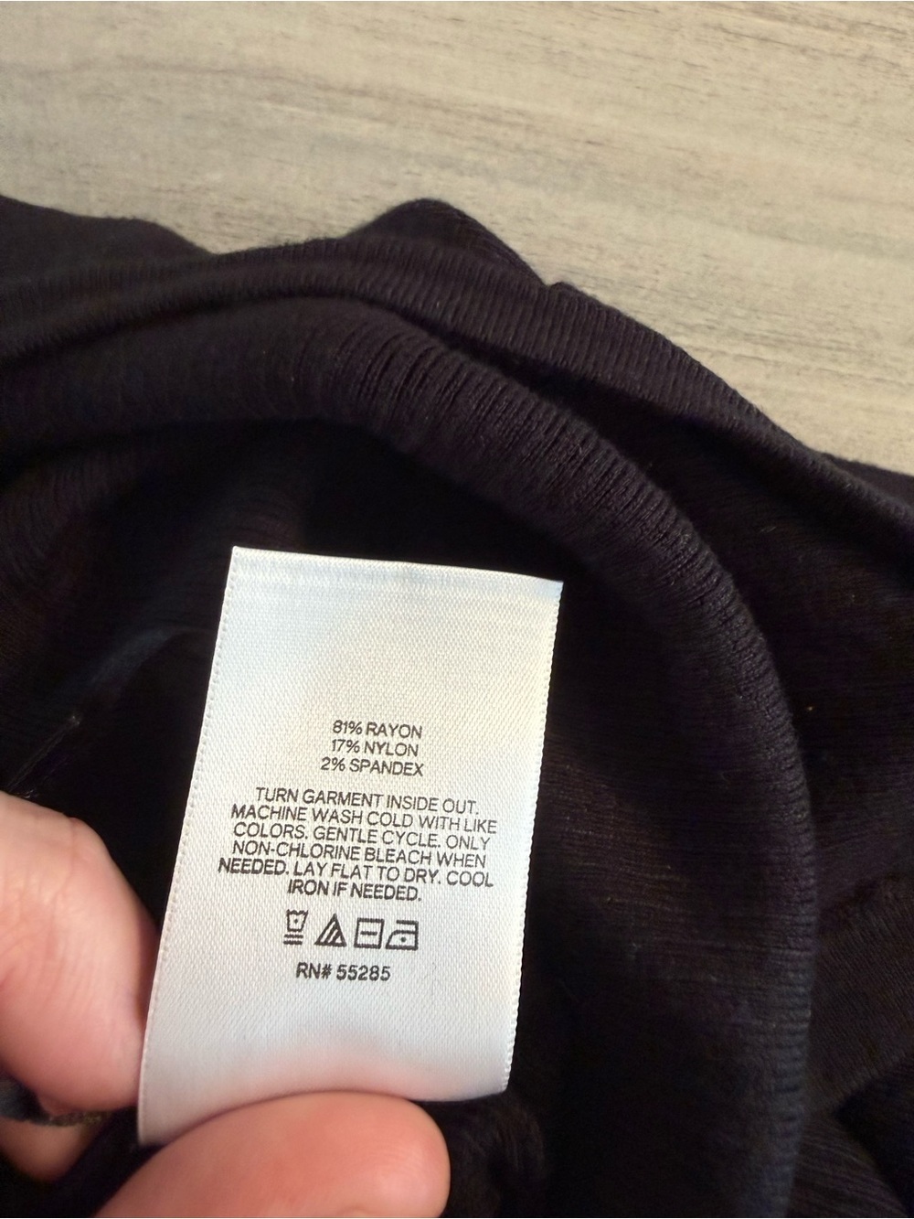 Express Ribbed One-Shoulder Top - Black - Picture 4 of 6